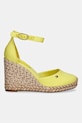 Tommy Hilfiger espadrily na klínku dámské FLAG HIGH WEDGE ESPAD CLOSED TOE FW0FW09225 žlutá SS26