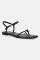 Calvin Klein sandály dámské SQUARE FLAT SANDAL STRAP LTH černá HW0HW02863