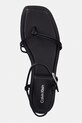 Calvin Klein sandály dámské SQUARE FLAT SANDAL STRAP LTH černá HW0HW02863