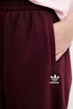 adidas Originals spodnie dresowe Essentials bordowy KC9102