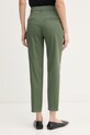 Oblačila United Colors of Benetton hlače ženske bombažne z elastanom 4CDRDF0AV zelena