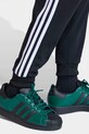 adidas Originals spodnie dresowe dziecięce KE2862