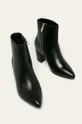 Answear - Kožené členkové topánky čierna