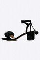 Obuv Answear.LAB - Sandále Secret NF060A čierna