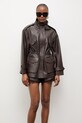 Answear.LAB kurtka damska skórzana z kolekcji Unscripted brązowy WS26-KUD016