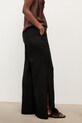 Answear.LAB spodnie damskie z wiskozą czarny WS26-SPD031
