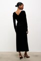 Odzież Answear.LAB sukienka welurowa 58322.tok czarny