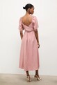 Odzież Answear.LAB sukienka z dodatkiem lnu 8868.p.k.flk różowy