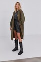 Тениска Answear Lab 15217.DA черен WW21