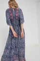 Hodvábne šaty Answear Lab x limitovaná festivalová kolekcia BE BRAVE  70% Hodváb, 30% Viskóza