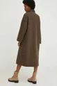 Пальто с шерстью Answear Lab  Основной материал: 65% Полиэстер, 30% Вискоза, 5% Шерсть Подкладка: 100% Полиэстер