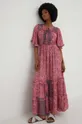 Φόρεμα από συνδιασμό μεταξιού Answear Lab ροζ