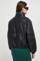 Куртка Answear Lab Основной материал: 100% Полиуретан Подкладка: 100% Полиэстер Наполнитель: 100% Полиэстер