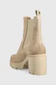 Σουέτ μπότες τσέλσι Wojas  Πάνω μέρος: Δέρμα σαμουά Εσωτερικό: Υφαντικό υλικό, Φυσικό δέρμα Σόλα: Συνθετικό ύφασμα