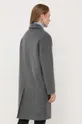 Пальто Silvian Heach  Основной материал: 90% Полиэстер, 10% Вискоза Подкладка: 100% Полиэстер