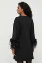 Φόρεμα Liviana Conti Κύριο υλικό: 61% Βισκόζη, 34% Πολυαμίδη, 5% Σπαντέξ Εφαρμογή: 100% Φτερά