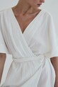 MUUV. sukienka GATINHO biały suk.krot.kimono.GATINHO