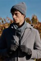 SAY: GREY!