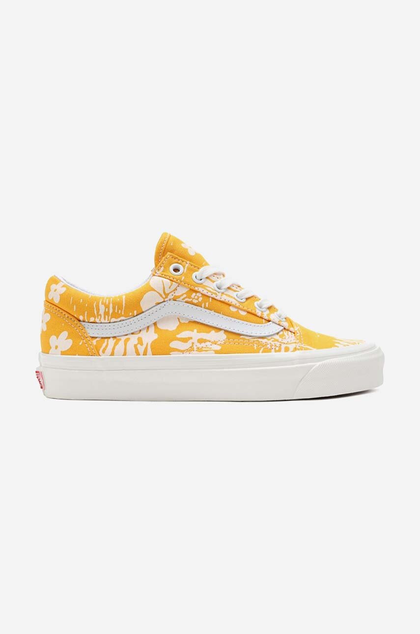 Vans plimsolls Old 36 DX yellow color on PRM