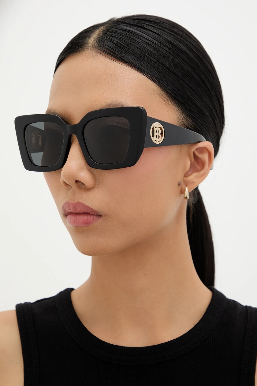 Burberry Women's Sunglasses on PRM US