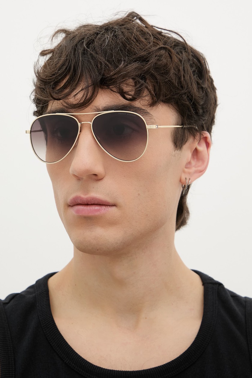 Armani Exchange солнцезащитные очки для мужчин золотые 0AX2058S