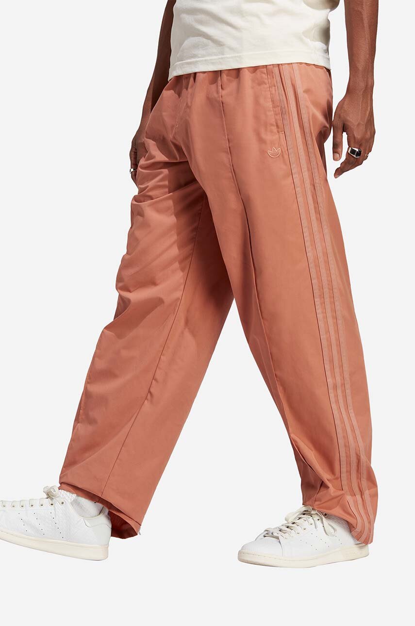 adidas Originals trousers P ESS TP Q2 men's brown color | buy on PRM