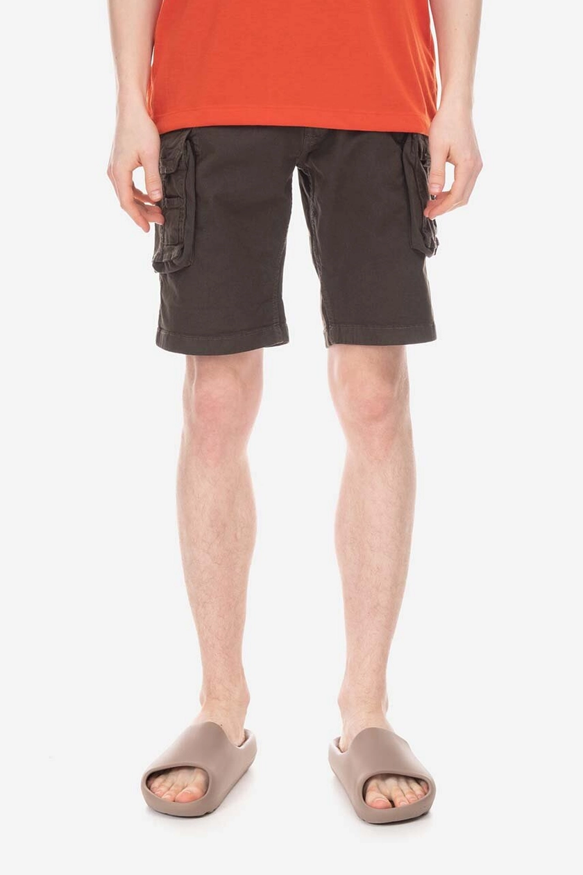 Alpha Industries shorts Crew men's gray color | buy on PRM