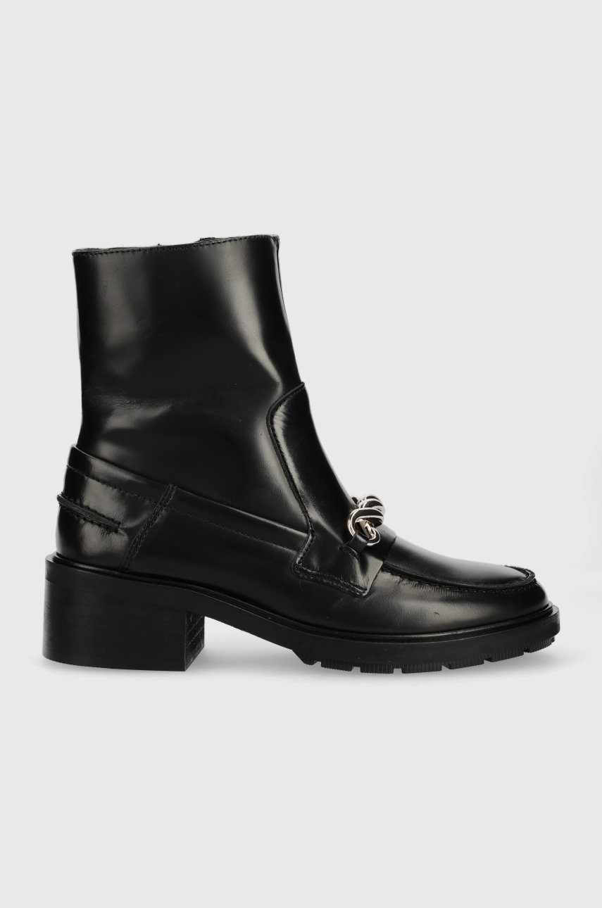 Tommy hilfiger chain sale bootie