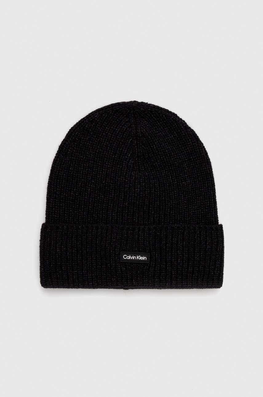 Шапка с примесью шерсти Calvin Klein цвет чёрный из тонкого трикотажа K50K512356 | ANSWEAR.ua Шапка с примесью шерсти Calvin Klein цвет чёрный из тонкого трикотажа K50K512356 | ANSWEAR.ua