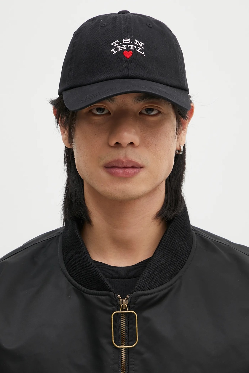 VETEMENTS czapka z daszkiem bawełniana Metal Logo kolor