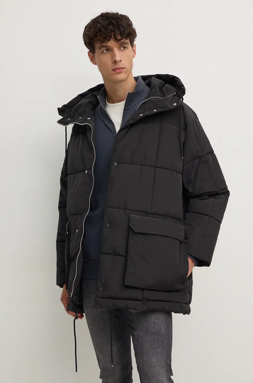 Пуховая куртка C.P. Company мужская цвет чёрный зимняя