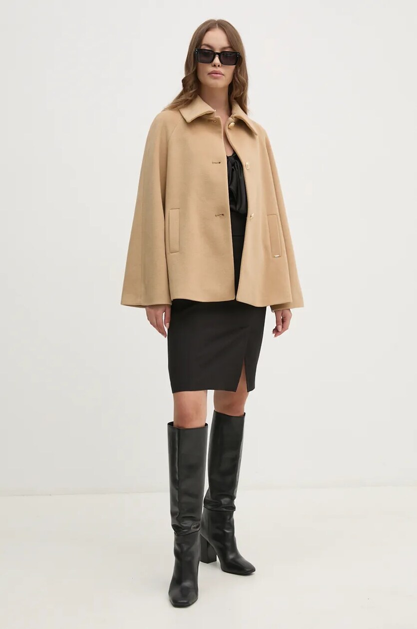 Cappotto gaudi outlet