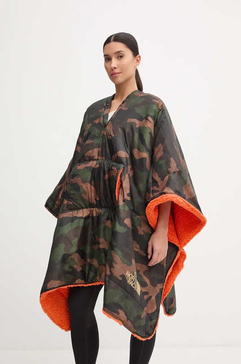 The North Face koc z funkcją poncho Wawona Fuzzy kolor