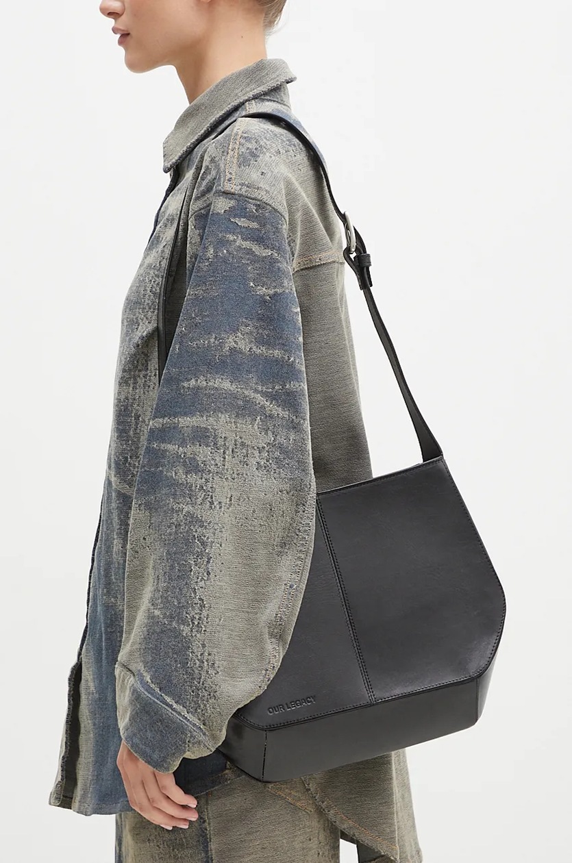 OUR LEGACY｜ (Flat Bag (A4248FT)) Our Legacy - Flat Bag True Dye Black Leather