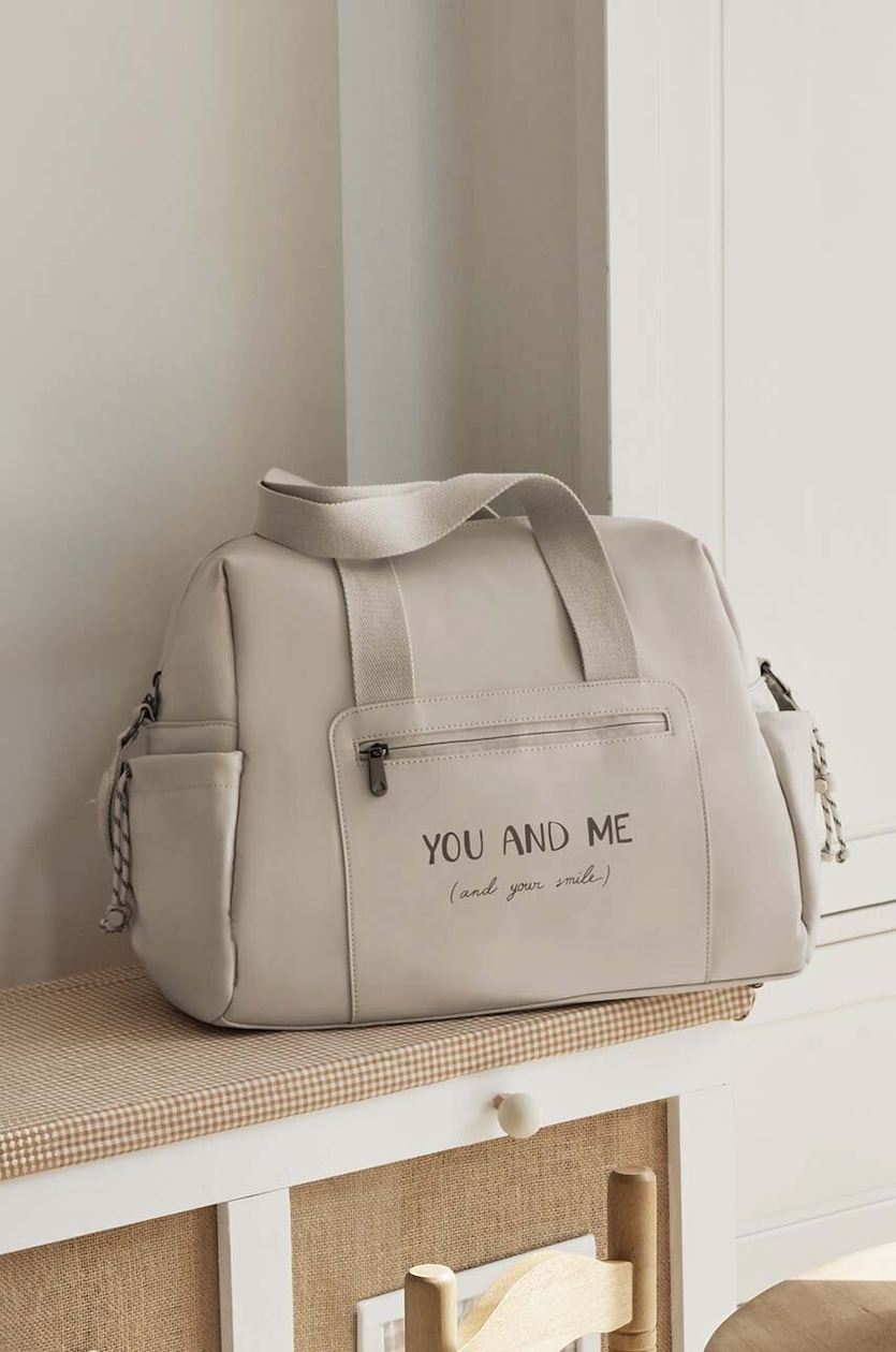 Acquista Guess Borsa shopper Noelle su Rinascente Acquista Guess Borsa shopper Noelle su Rinascente