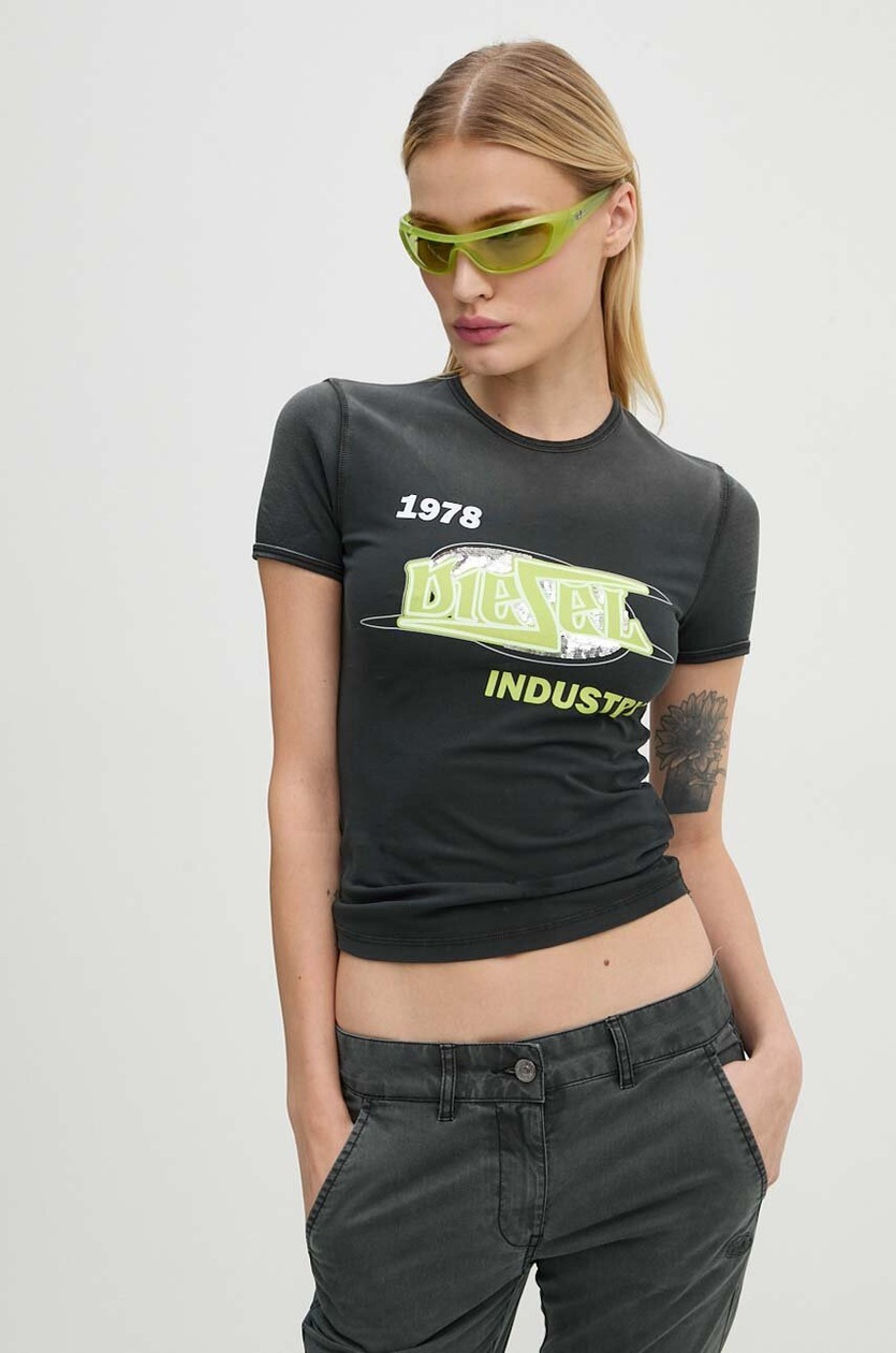 ★DIESEL★ T ELLE LONG D T-SHIRT BLACK A149610EJAI9XX A14961 Women's T-shirt with D logo patch | Black | Diesel