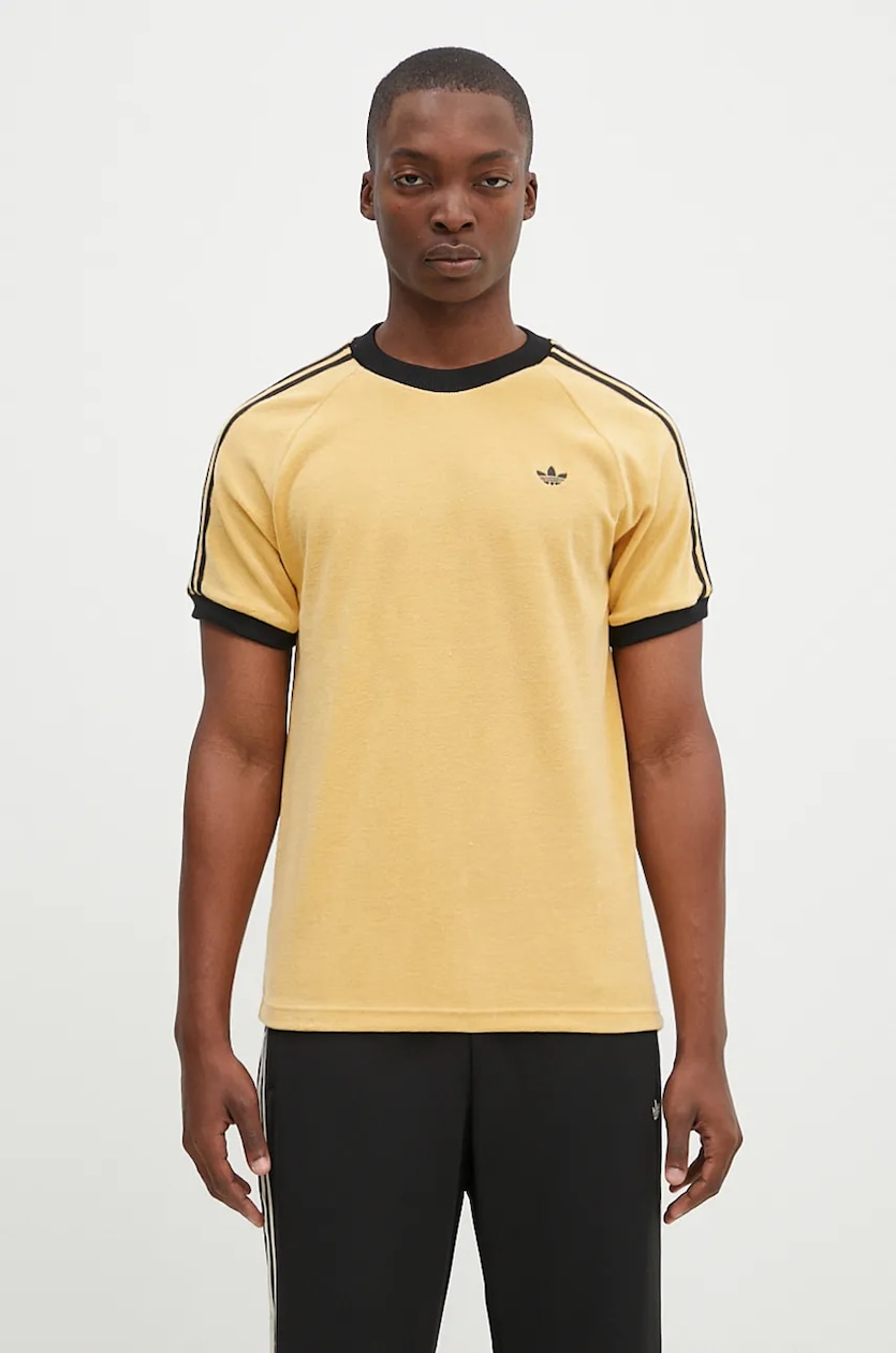 adidas Originals t shirt Cali Tee men s yellow color with an application JL9557 at PRM US