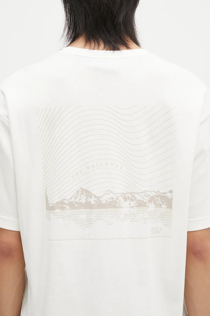 Columbia t-shirt CSC Heritage men's beige color with a print