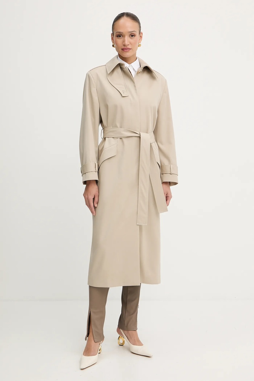 BOSS trench in lana