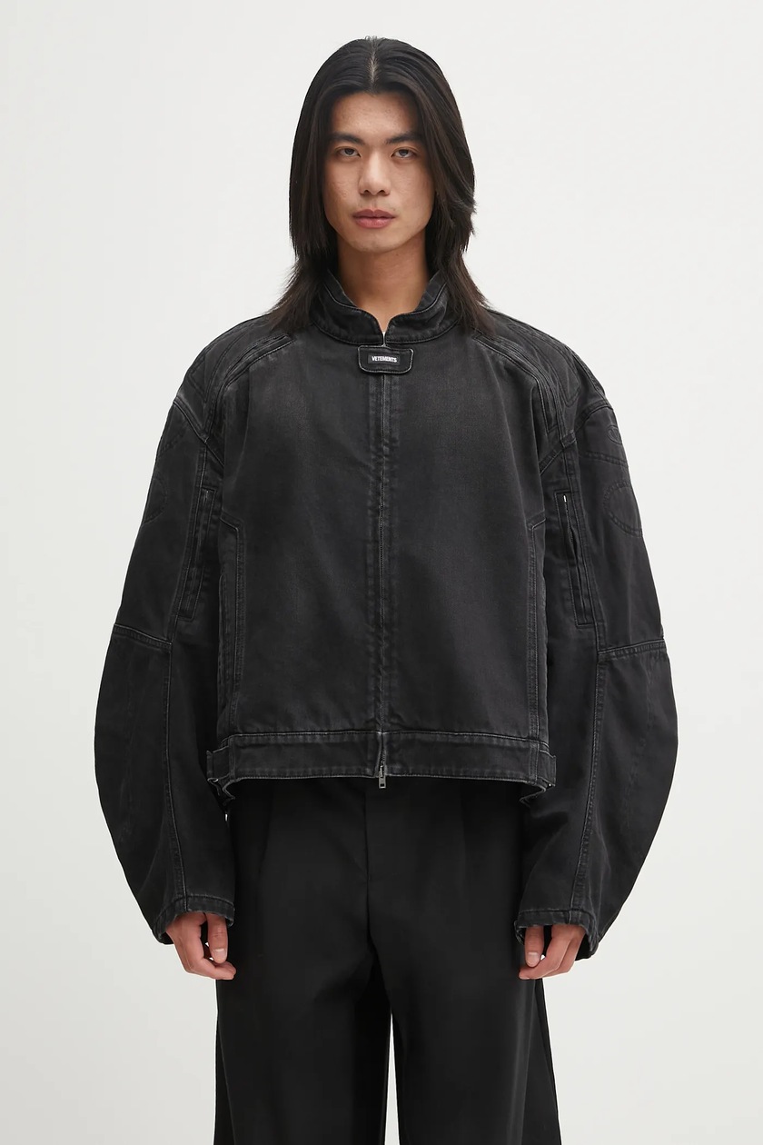 ジャケット・アウター VETEMENTS Tracksuit Blouse X Reebok Classic Track Jacket by Vetements - La Garçonne