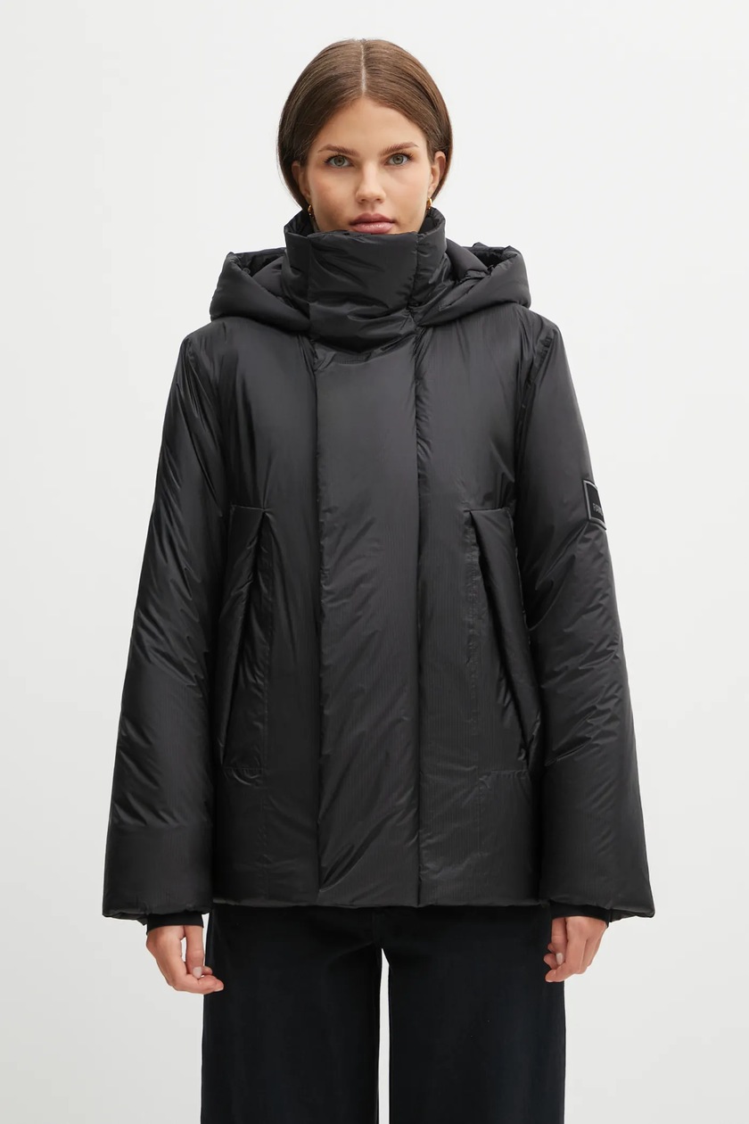 The North Face reversible jacket TNF x Yinka Ilori