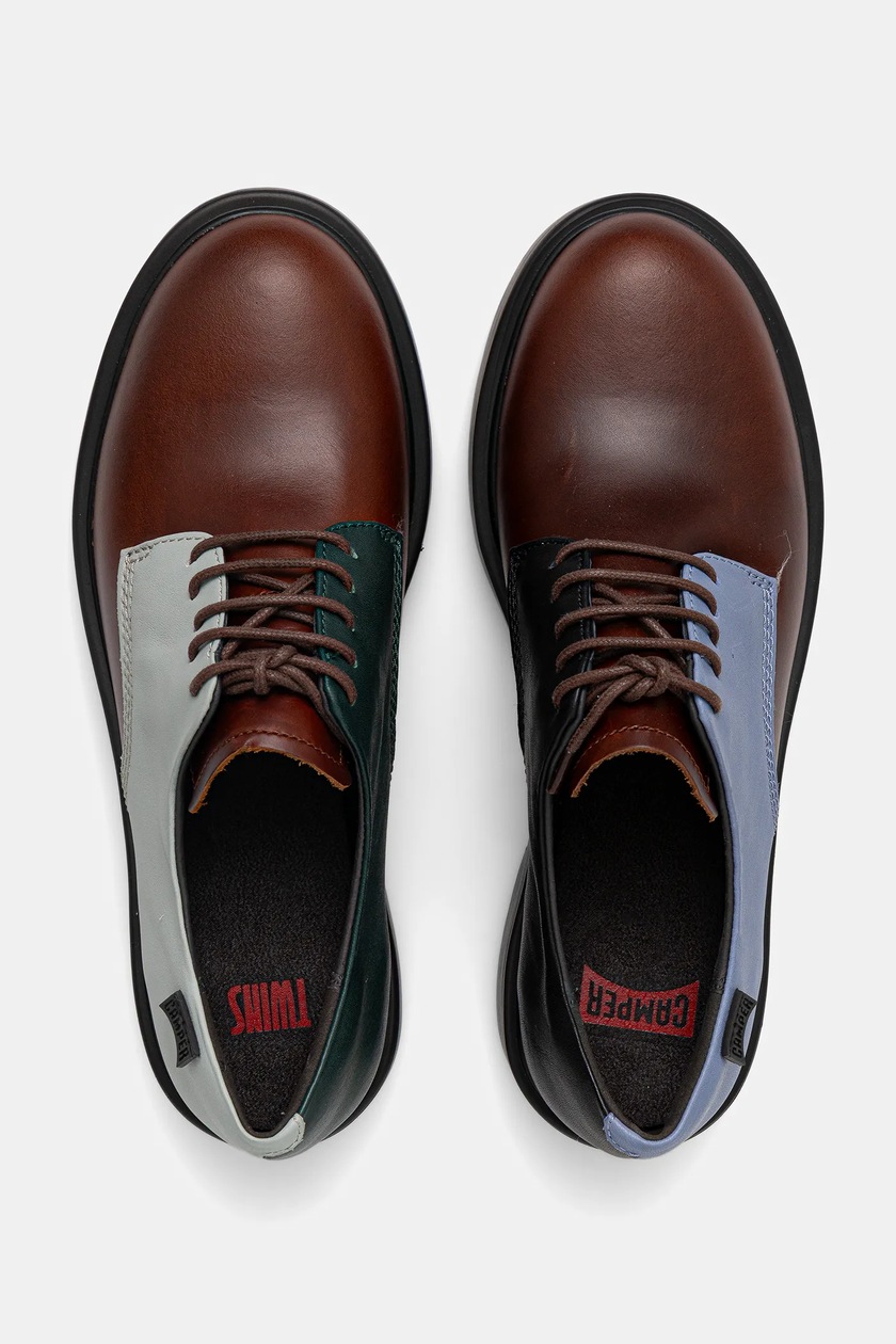 camper Right ¥12,000 Шкіряні черевики Camper Right Nina жіночі колір чорний на