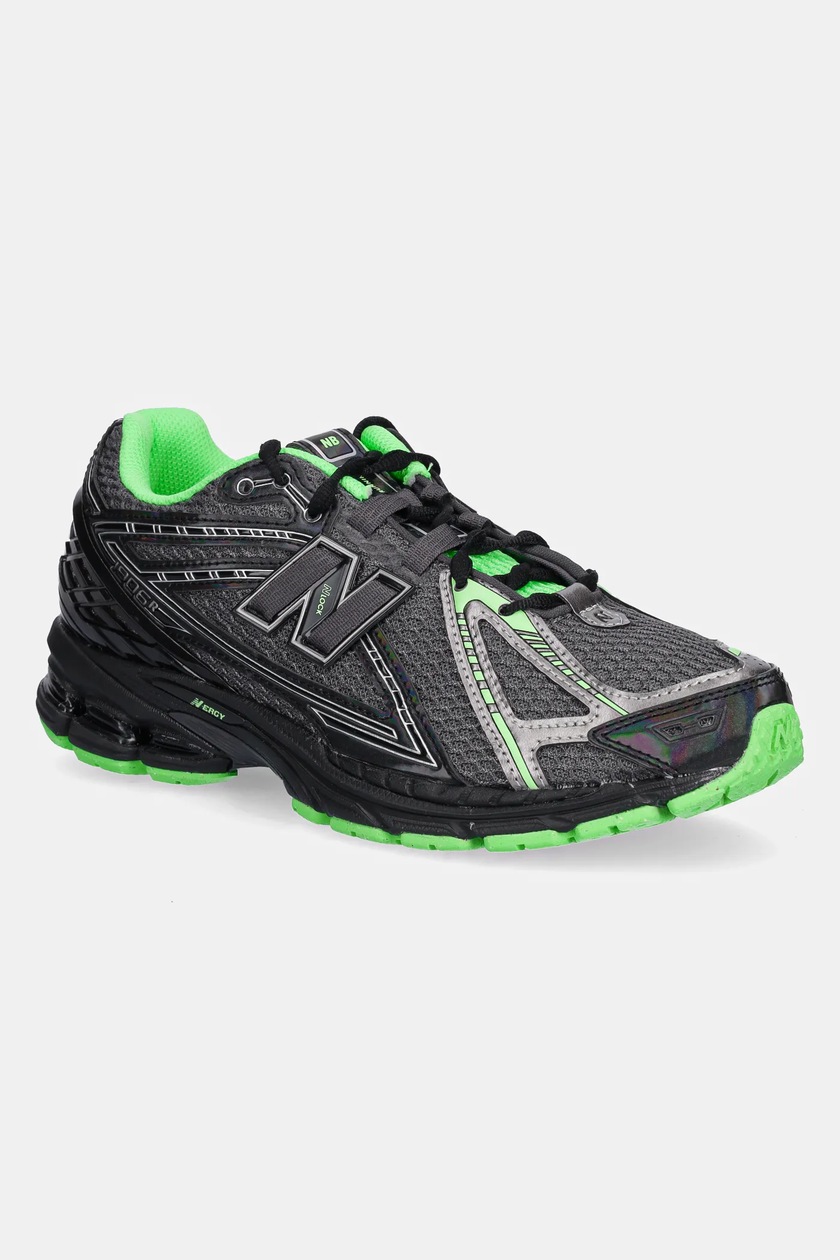 ★【New Balance】★2002R Premium Vintage Blac.k★22-30cm★ New Balance 2002R Black Vintage PRM EU