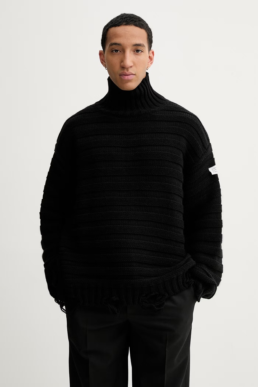 MM6 Maison Margiela woolen jumper black color SH0HA0004.M13040.900