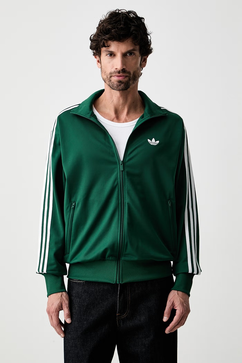 Кофта adidas Originals Classic TT цвет зелёный с аппликацией