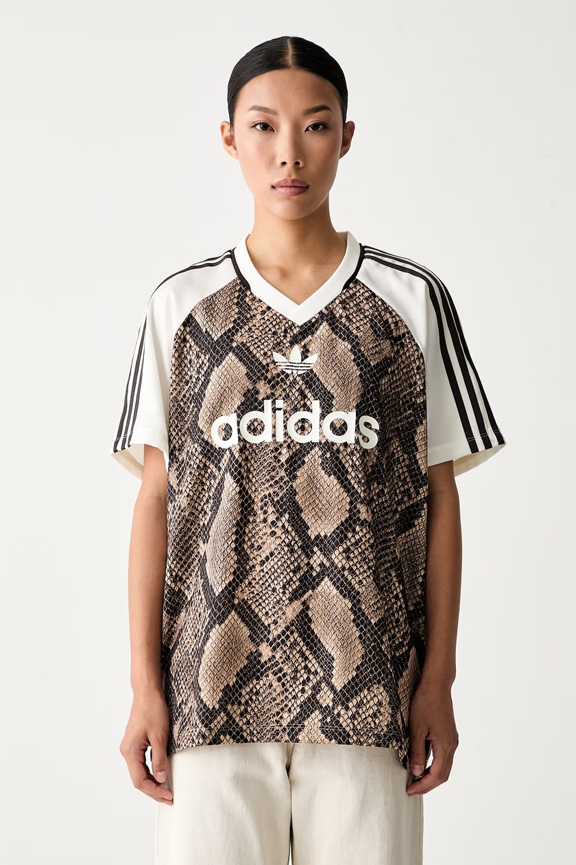 Хлопковая футболка adidas Originals Taiyaki цвет бежевый KY5480