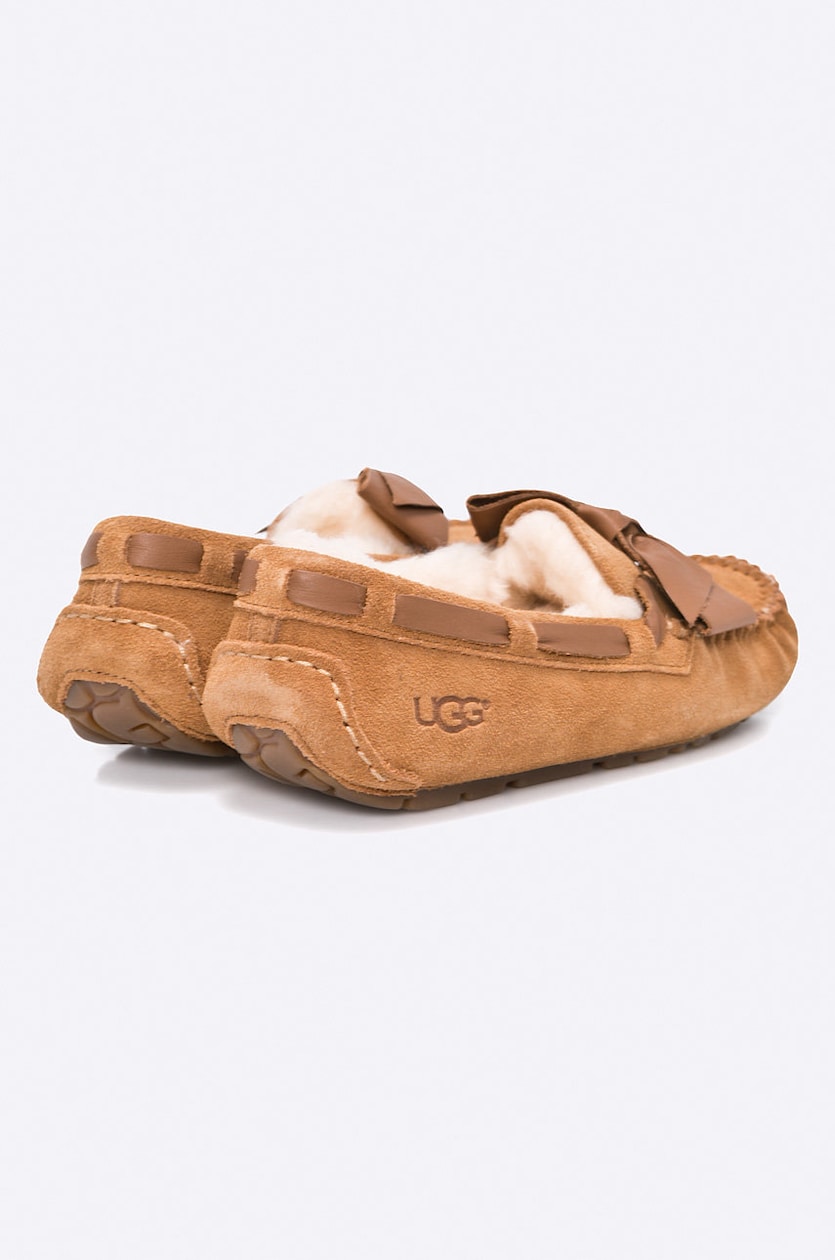 UGG W Dakota Leather Bow