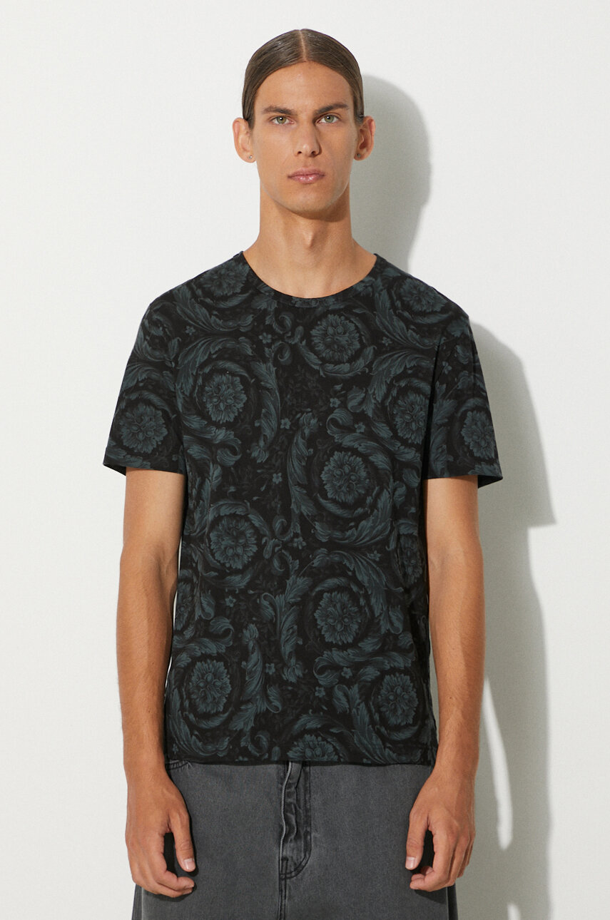 New versace t shirts sale