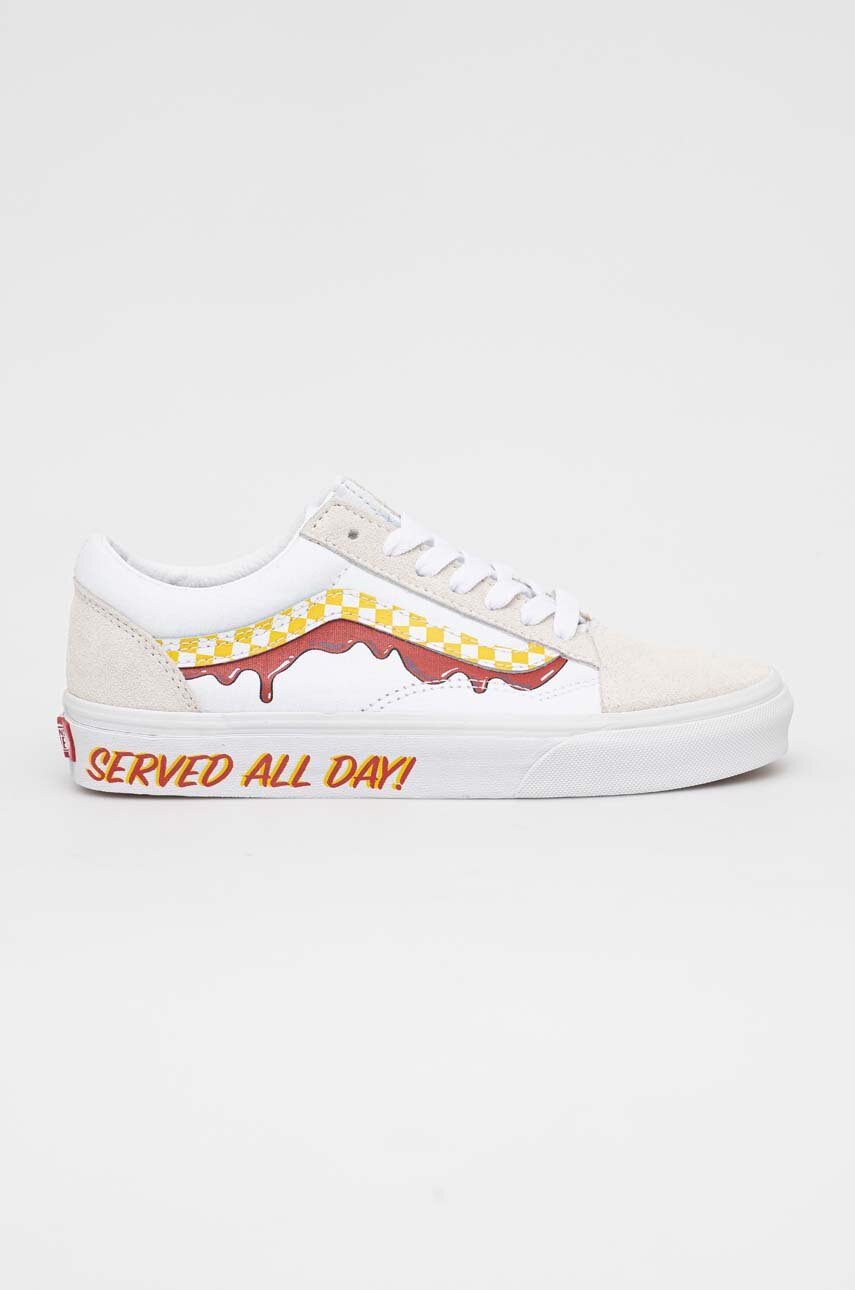 Custom vans with image outlet