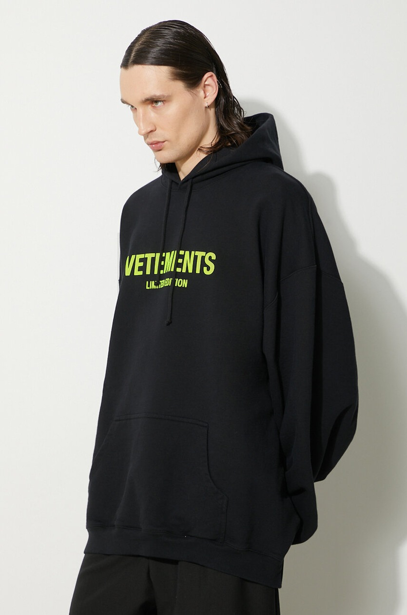 VETEMENTS｜HOODIES/SWEATS (UE64HD600K) VETEMENTS sweatshirt Limited Edition Logo Hoodie black color